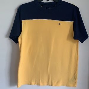 TOMMY HILFIGER  yellow/ blue T-shirt size M